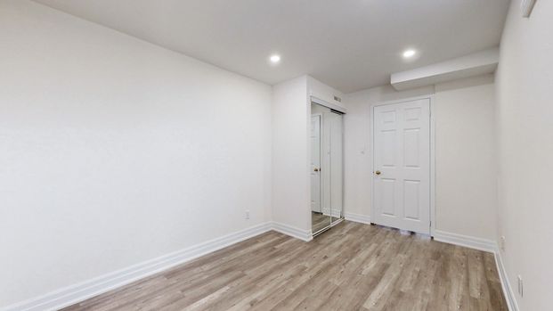 For Lease - 1 Ardmore Crescent, Richmond Hill, Ontario - Photo 1