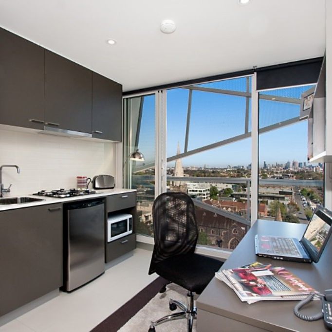 Hawthorn, Melbourne | Studio Penthouse - Photo 1