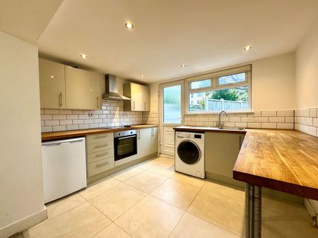 2 bedroom terraced house to rent - Photo 5