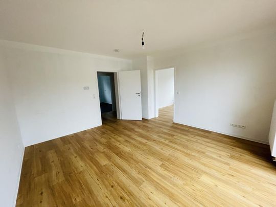 Helle und Freundlich! Modernisierte 3-Zimmer-Wohnung sucht neuen Mieter! - Foto 1