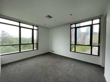 Stylish New York–Style Luxury Apartment Opposite Carlton Gardens - Photo 2