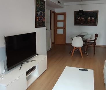 Piso de alquiler en Calle Paterna, Metro - Auditorio - Photo 3