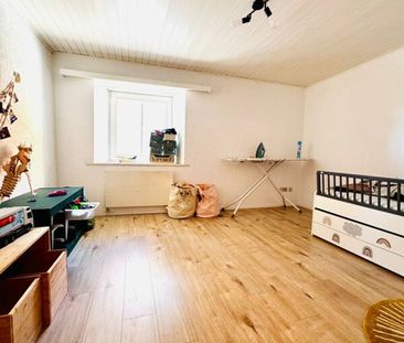 Frisch renovierte 3.5-Zimmer-EG-Wohnung mit Keller - Photo 4