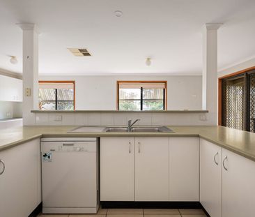 Comfortable Home on Generous Block! - Photo 5