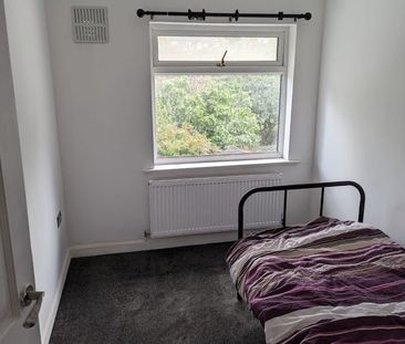 3 Bed Terraced House, Derwent Road, B30 - Photo 4