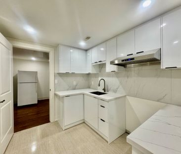 For Lease - 192 Kingsdale Avenue Unit# Lower, Toronto, Ontario - Photo 3