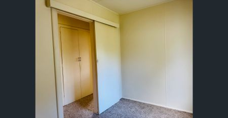 Charming 2-bedroom flat in Moruya - Photo 2