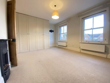 Larkhill, Wantage - Photo 4