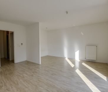 Location Appartement 1 pièce 35m² NANTES 44000 - Photo 6