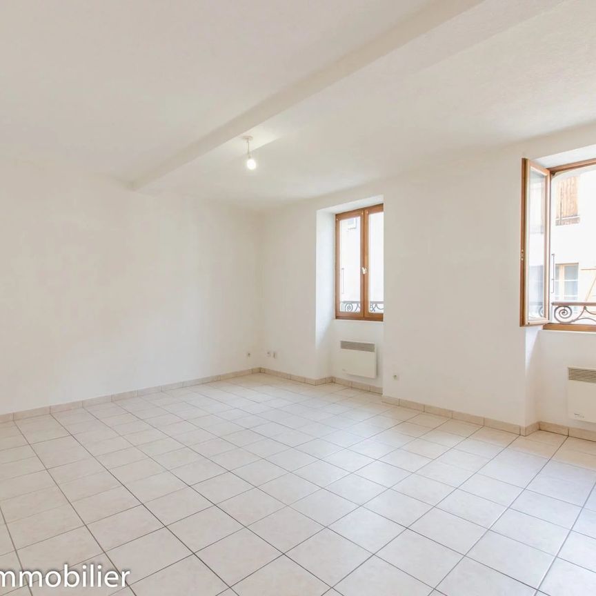 Location Appartement 3 pièces 68m² ST MARCELLIN 38160 - Photo 1
