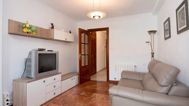 Piso de alquiler en Calle Fontiveros, 31, Barrio de Zaidín - Photo 1