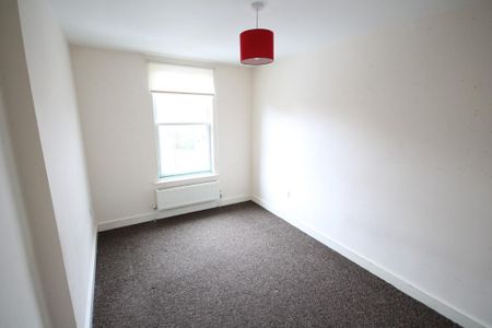 3 bedroom townhouse to rent - Photo 3
