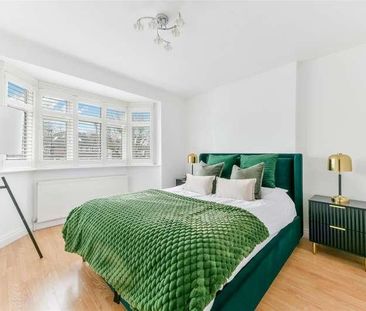 Hillcross Avenue, Morden, SM4 - Photo 6