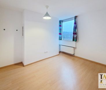 Appartement 1 chambre idéalement situé - Photo 4