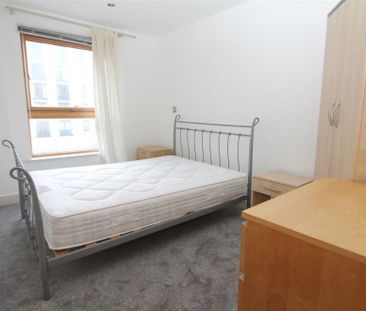 Mackenzie House, Leeds City Centre, LS10 1PJ - Photo 5