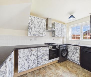 4 bedroom townhouse to rent - Photo 4