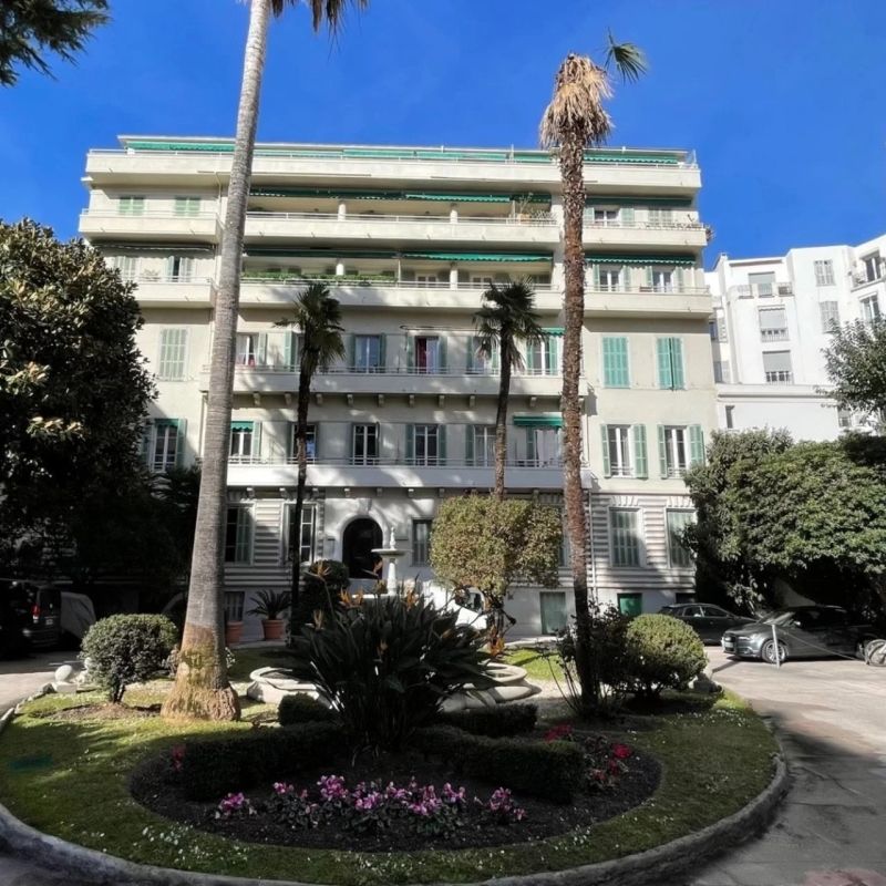 NICE CARABACEL - STUDIO MEUBLE MEZZANINE - Photo 1