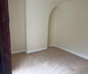 Bedroom House Available To Rent, S5 - Photo 1