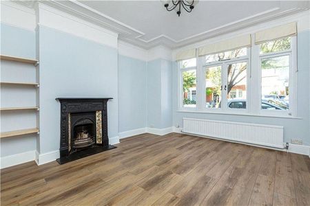 4 bedroom terraced house to rent - Photo 4