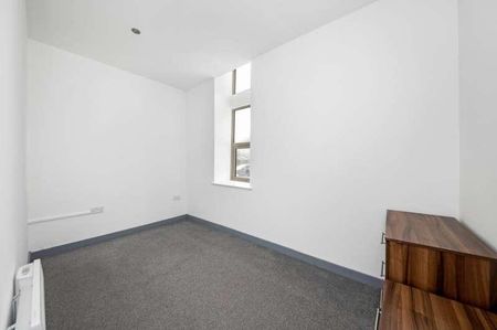 Waterfield House, Doncaster Road, Barnsley, S70 - Photo 5