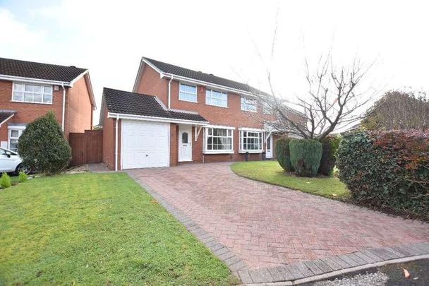 St Simons Close, Sutton Coldfield, B75 - Photo 1