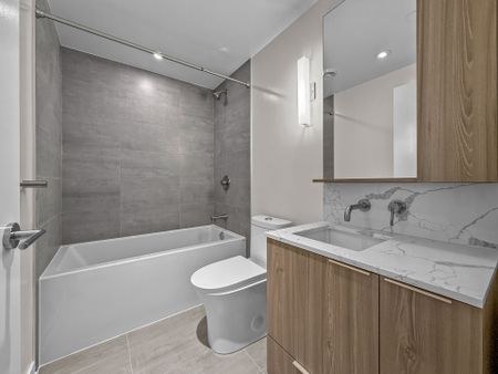 For Lease - 120 Broadway Avenue Unit# 1002, Toronto, Ontario - Photo 4