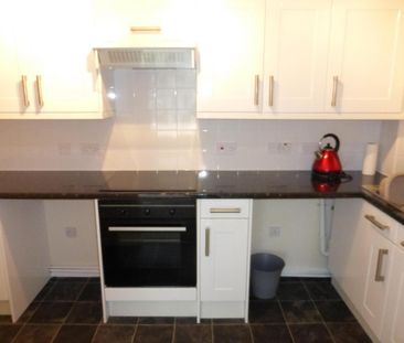 1 bedroom flat to rent - Photo 3