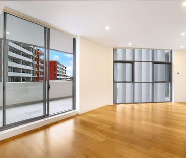 Spacious 1 Bedroom with Study Desk and Parking! - Photo 6