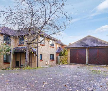 4 bedroom detached house to rent - Photo 6