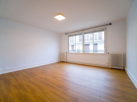 Location Appartement 3 pièces 72m² - Photo 5