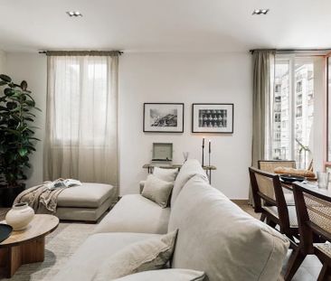 Carrer de Còrsega, Barcelona, Catalonia 08036 - Photo 3