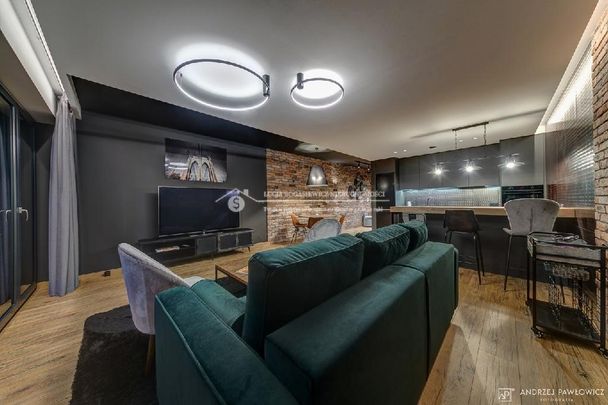 Mieszkanie śląskie Bielsko-Biała powierzchnia 82.0 m² C380-WM-18110 - Фото 1