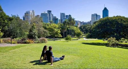 “Spacious One Bed Room Apartment at Fantastic Location in CBD!” - Photo 4