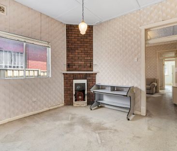 51 Brighton Avenue, Croydon Park NSW 2133 - House For Rent | Domain - Photo 6