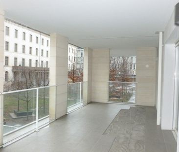 Résidence COLBERT, 34 bld de la Paix, appt T3 avec terrasse et gara... - Photo 1