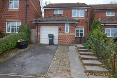 3 bedroom detached house to rent - Photo 5