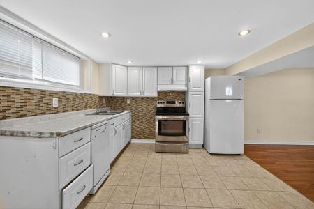 For Lease - 3567 Queenston Drive Unit# Lower Level, Mississauga, Ontario - Photo 3