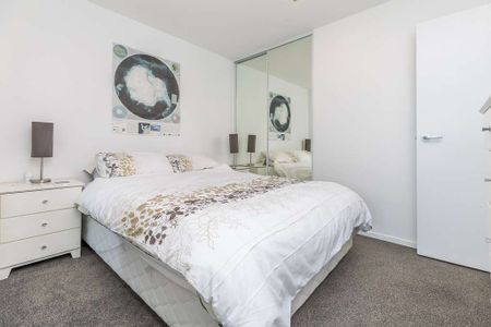 Fully Furnished Apartment - Unbeatable Location - Photo 5