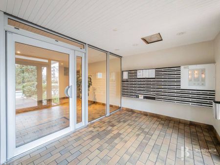 Rental Apartment Courbevoie Bécon - Photo 3