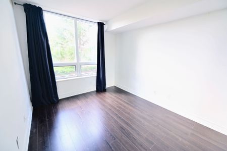 For Lease - 15 Greenview Avenue Unit# 311, Toronto, Ontario - Photo 2