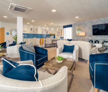 1 bedroom retirement property to rent - Photo 2