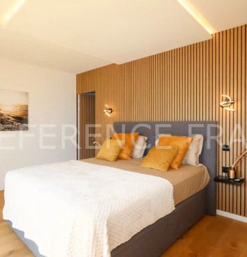 Villa • Les Colles-Camp Lauvas-Font de l'Orme - Photo 3