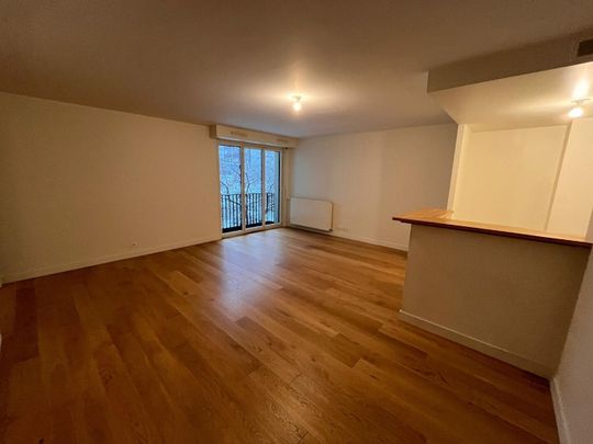 location Appartement T2 DE 57.1m² À PARIS 15 - Photo 1