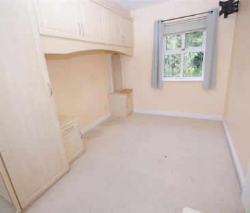 2 bedroom terraced house to rent - Photo 6