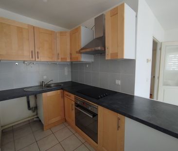Location Appartement 2 pièces 40m² - Photo 2