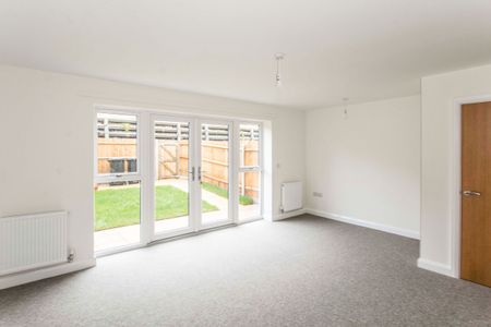 3 bedroom house to rent Wharfdale Road, Bournemouth, BH4 - Photo 5