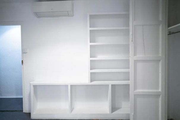 Carrer de lAlmudí, Valencia, Valencian Community 46003 - Photo 1