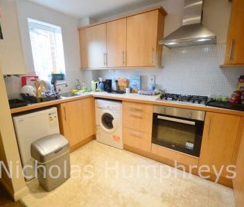 Richards Street - Photo 4