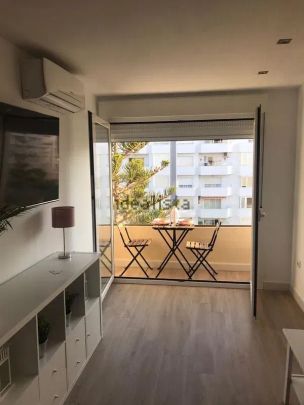 Alquiler de piso en Calle Alberto Morgenstern - Photo 1