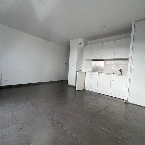 STUDIO MEUBLE - CENTRE GARE - 25M² - Photo 1